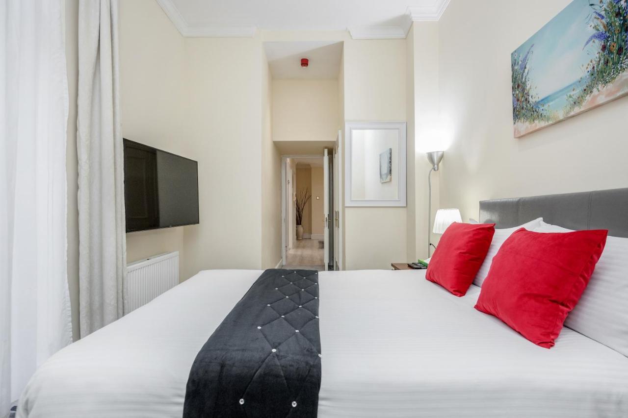 Oxford Street Homestay Londres Exterior foto