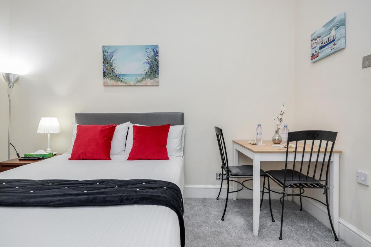 Oxford Street Homestay Londres Exterior foto